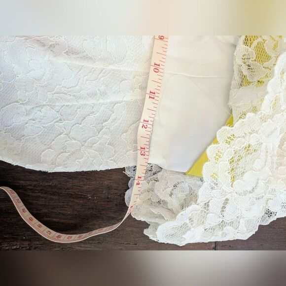 Vintage Deadstock 1950s 60s White Lace Maxi Sheath Dress Yellow Bow Belt S Small - Picture 3 of 10